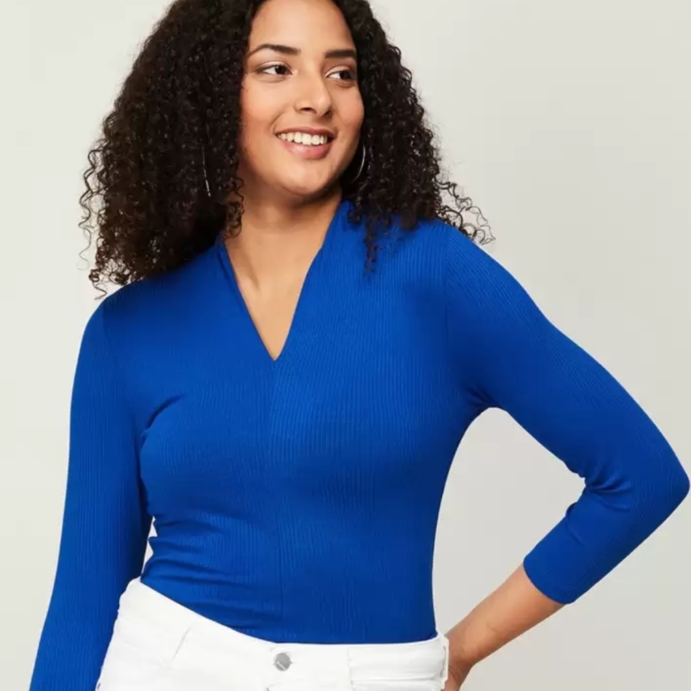 Vibrant Blue V-Neck Ribbed Top